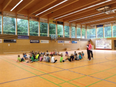 Handball: "Lauf dich frei! Ich spiel dich an!"